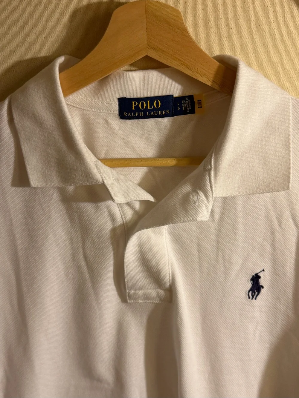 Used - Excellent condition Polo Ralph Lauren White Polo Shirt Slim Fit . Size L